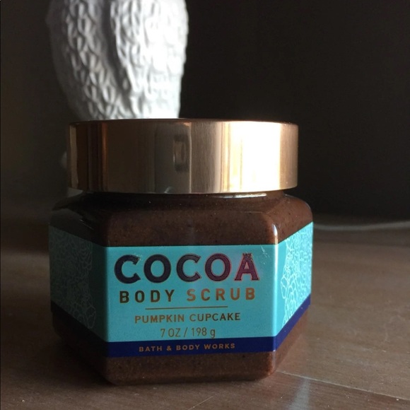 Bath & Body Works Other - *****SOLD on ♏️*******PUMPKIN 🧁 CUPCAKE